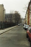 Adrian Sauer, Kulisse – Steinstraße 